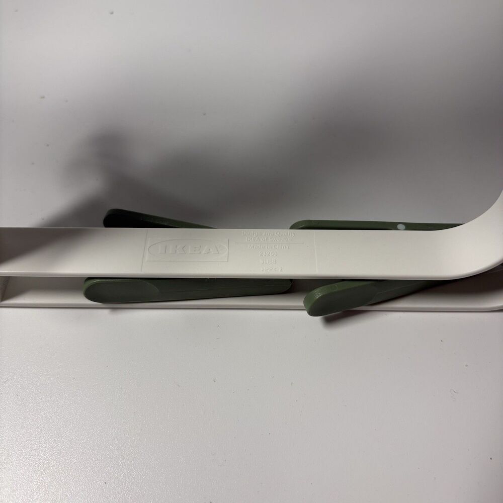 IKEA SLIBB Green Hang Dryer 24 Clothes Pegs 705.677.25 Drying Hanger EUC